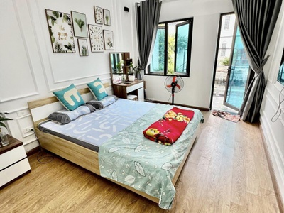 Chính chủ cho thuê MBKD mặt hồ hoàng càu 2960