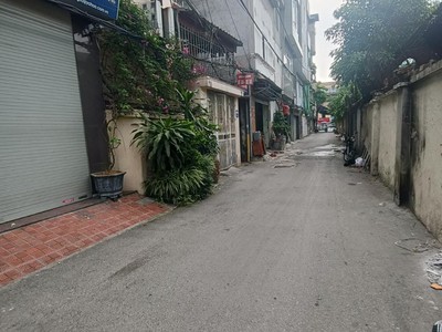 Chính chủ cho thuê MBKD mặt hồ hoàng càu 4066