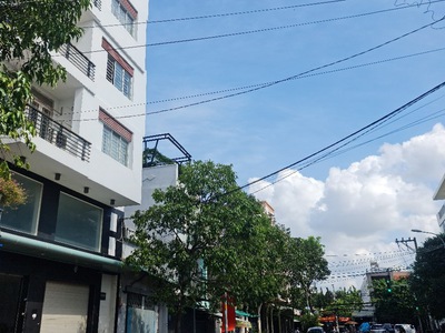 Chính chủ cho thuê MBKD mặt hồ hoàng càu 3930