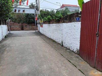 Cần bán 84m đất đường oto vào nhà, gần trường cấp 3, chợ, đường tl 417, no1 liên xã tại thọ xuân, 2