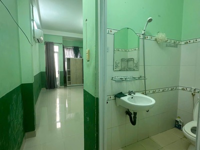Nhà 1 sẹc hẻm 3m, cách chỗ đậu xe hơi 30m hưng phú p8q8 2