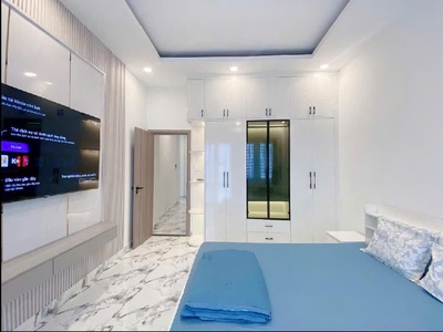 P1   tân bình   gần cv hoàng văn thụ   3 tầng   nhà mới   40m    nhỉnh 6tỷ. 3