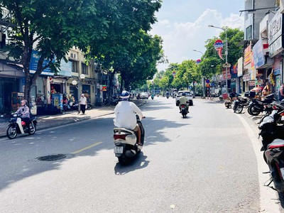 Chính chủ cho thuê MBKD mặt hồ hoàng càu 2939