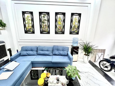 Chính chủ cho thuê MBKD mặt hồ hoàng càu 2959