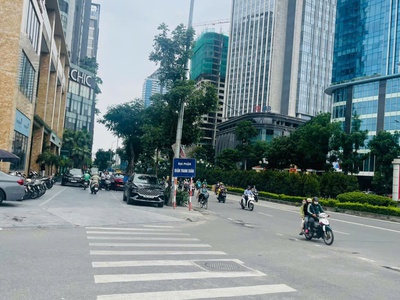 Chính chủ cho thuê MBKD mặt hồ hoàng càu 3993