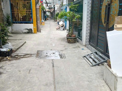 Nhà diện tích khủng 70m2 hẻm thẳng bùi minh trực p5q8 4