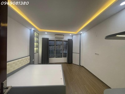 Bán nhà hạ đình   30m 6t mt 3,9m giá 7,5 tỷ còn thương lượng   nhà mới full nội thất 2
