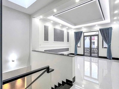 Chính chủ cho thuê MBKD mặt hồ hoàng càu 4028