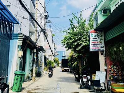 Lê trọng tấn - gần aeon mall - hẻm tải thông - 4 tầng - 70m nhỉnh 7 tỷ 1