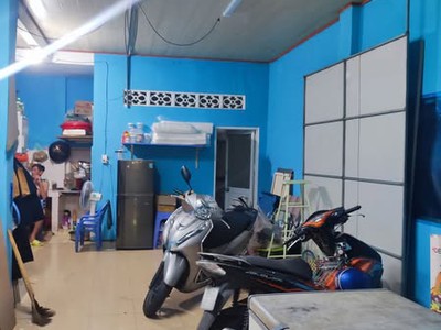 Nhà mt đường tôn đản phường 10 quận 4. 2