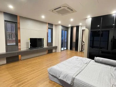 Bán nhà phố ngọc thụy phân lô 55m2 6t, mặt tiền 5m lô góc, gara ô tô, kinh doanh 13.x tỷ 4