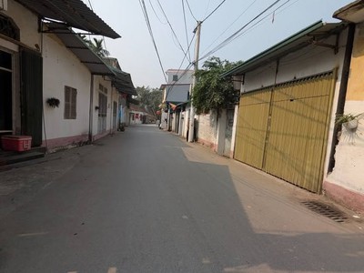 Bán gấp lô đất đẹp trạm trôi - sát hồ điều hoà   54m    chỉ hơn 2tỷ   - giao thông cực tiện 1