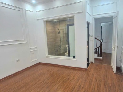 Chính chủ cho thuê MBKD mặt hồ hoàng càu 3345
