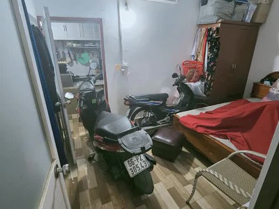 Bán gấp nhà hẻm số 3 nguyễn văn săng giá 6 tỷ tân phú hồ chí minh -nhà hẻm xe hơi - diện tích 4