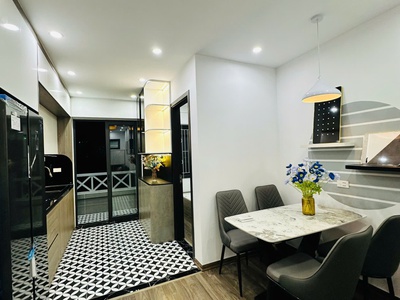 Chính chủ cho thuê MBKD mặt hồ hoàng càu 4013