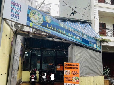Cần sang nhượng lại cửa hàng bún lẩu thái hải sản kèm mô hình nướng. 0