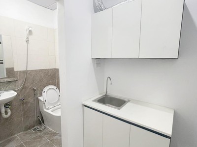 Chính chủ cho thuê MBKD mặt hồ hoàng càu 3171