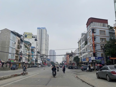 Nhà đẹp mặt phố kim đồng, 58m 5 tầng   vỉa hè - kinh doanh, ô tô tránh. giá cơ hội 2