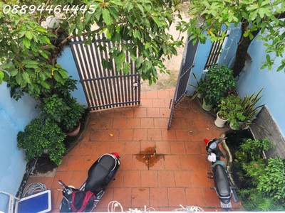 Chính chủ cho thuê MBKD mặt hồ hoàng càu 3578