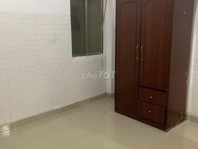 Bán nhà mặt tiền nhiêu tứ, p.7, phú nhuận   thu nhập 70 triệu/tháng   gần phan xích long 1