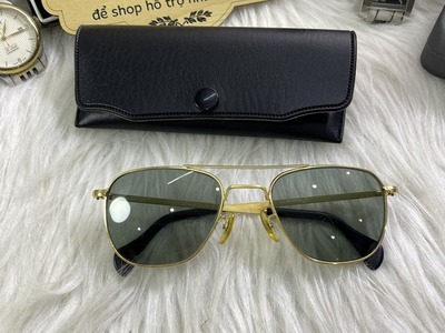 Gợi ý kính cơn mỹ đời 1980 chuôi đen cực xịn còn đẹp long lanh giá chỉ 5,5tr Var:TinhQuan 0