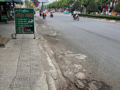 Bán nhà 1t1l mặt tiền đồng khởi, gần cây xăng 26, 191m2 chỉ 6ty990 4