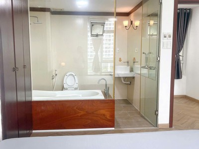Chính chủ cho thuê MBKD mặt hồ hoàng càu 3576