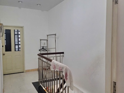 Bán nhà chính chủ p3, q.11, hẻm thẳng và rộng 7m, diện tích nhà 34.7 m2, nhà đẹp 4