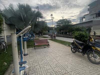 Chính chủ cho thuê MBKD mặt hồ hoàng càu 3816