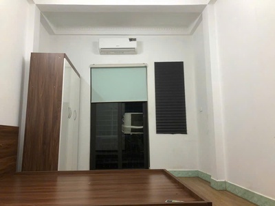 Cho thuê nguyên căn ngõ tân lạc - đại la 15m, 5 tầng, mặt tiền 3.5m, 5 tr/th hai bà trưng. 1