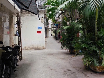 Chính chủ cho thuê MBKD mặt hồ hoàng càu 4045