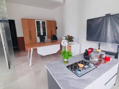 Sàn tầng 110m2 cho thuê tại Vinhomes Marina 2