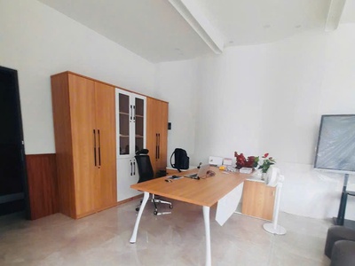 Sàn tầng 110m2 cho thuê tại Vinhomes Marina 5
