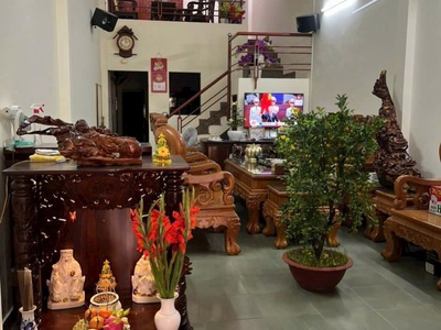 Chính chủ cho thuê MBKD mặt hồ hoàng càu 2845
