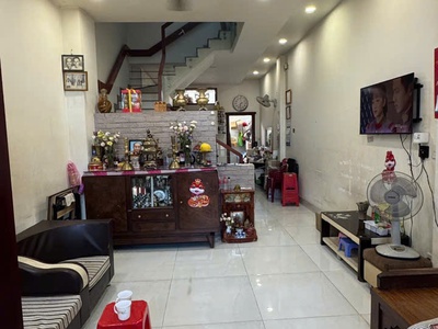Chính chủ cho thuê MBKD mặt hồ hoàng càu 3146
