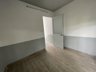 Chính chủ cho thuê MBKD mặt hồ hoàng càu 3282