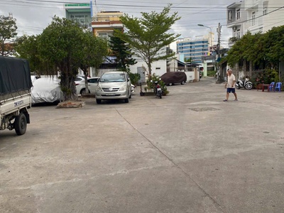 Chính chủ cho thuê MBKD mặt hồ hoàng càu 3915
