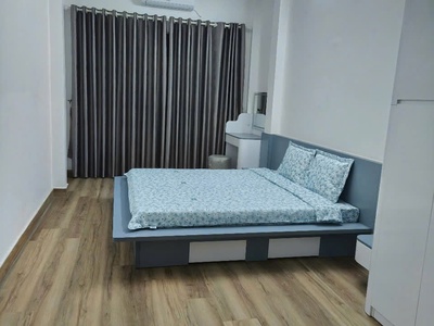 Cho thuê nhà phố Văn Cao, 3 p.ngủ full nội thất. 3
