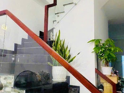Chính chủ cho thuê MBKD mặt hồ hoàng càu 3398