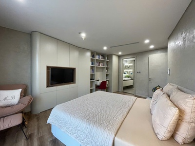 Cần bán gấp căn hộ chung cư cao cấp watermark 395 lạc long quân, 157m2, 3 ngủ, view trọn hồ tây, 22 1