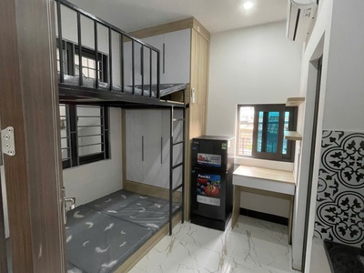 Chính chủ cho thuê MBKD mặt hồ hoàng càu 4091