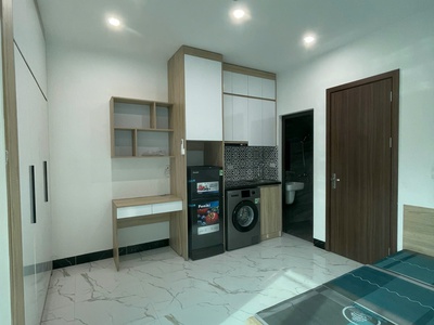 Chính chủ cho thuê MBKD mặt hồ hoàng càu 4111