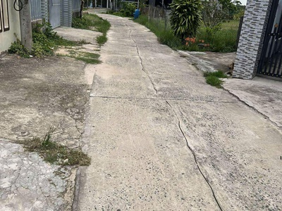 Bán 5.5m x 50m đất ont hẻm lý thái tổ - tx lagi giá ngộp 1 tỷ sổ riêng 2