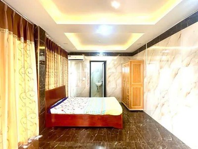 Hẻm xe tải âu cơ, nhà 75m2 x 3 tầng, 12.6 tỷ, sổ hồng 1