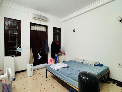 Chính chủ cho thuê MBKD mặt hồ hoàng càu 3094