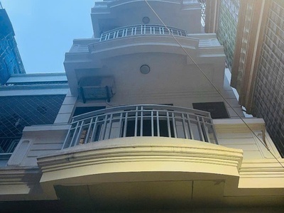 Chính chủ cho thuê MBKD mặt hồ hoàng càu 3092