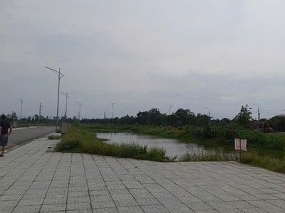 Chính chủ cho thuê MBKD mặt hồ hoàng càu 4102