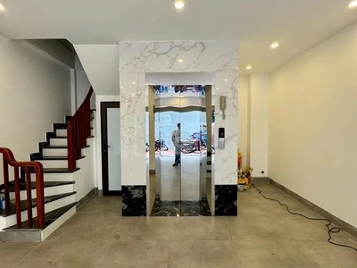 Nhà mới ô tô đỗ vào nhà phố đàm quang trung 42m2 x 6 tầng,mặt tiền 5m,x11.6 tỷ long biên. 1