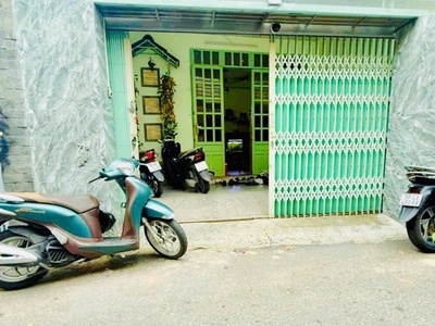 Bán nhà thống nhất, ngang 5,2m hiếm, hẻm ô tô, gần cityland, chỉ 4 tỷ 9 thương lượng 4