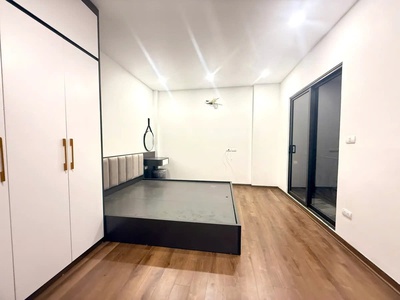 Nhà mới full nội thất phúc lợi- long biên 30m2 x 5 tầng 4.95 tỷ. 3